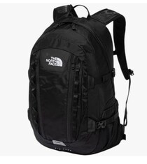 背負いやすさと収納力を両立。アウトドアも日常も支える33リットルデイパック【ザノースフェイス】のリュックがAmazonに登場中‼