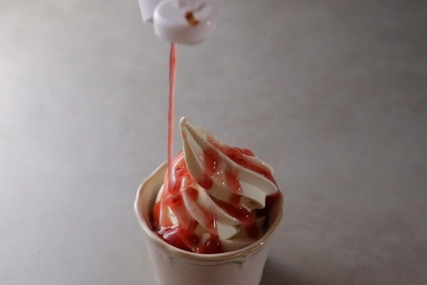 自分だけのカスタムソフトクリームに！子どもも夢中になること間違いなし