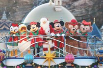 東京ディズニーシー「ディズニー・クリスマス」2025年の見どころをチェック！新ツリーも登場