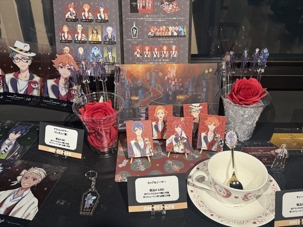 ミニキャンバスはサイズ感もとってもかわいいんです！