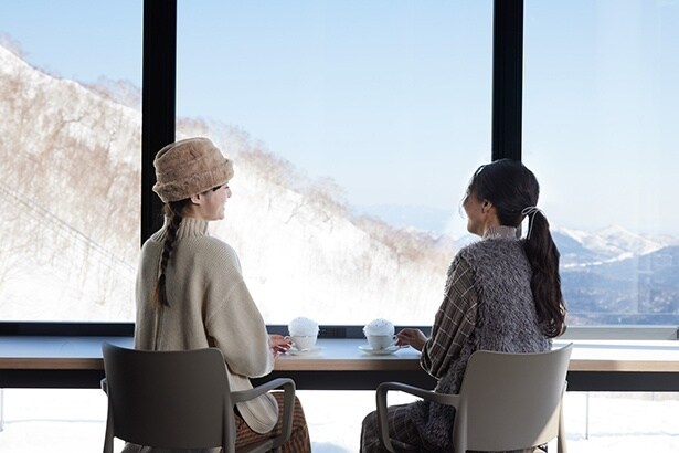 【写真】霧氷テラス「雲Cafe」からの眺め