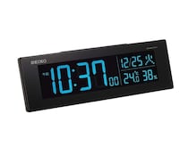 漆黒に浮かぶ時間。70色の光で彩る、わたしだけのアイテム【セイコークロック】の置き時計がAmazonに登場中‼