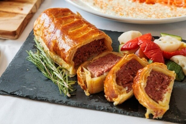 ミートローフのパイ包み焼