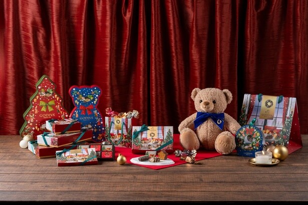 ブッシュ ド ノエルをチョコレートで表現した「ブッシュ ド ノエル コレクション」