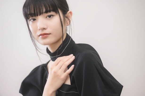 蒔田彩珠、恋愛や性、家族の価値観が変化した“近未来フィクション”『消滅世界』に出演「“私だけかな”と不安になることは多い」