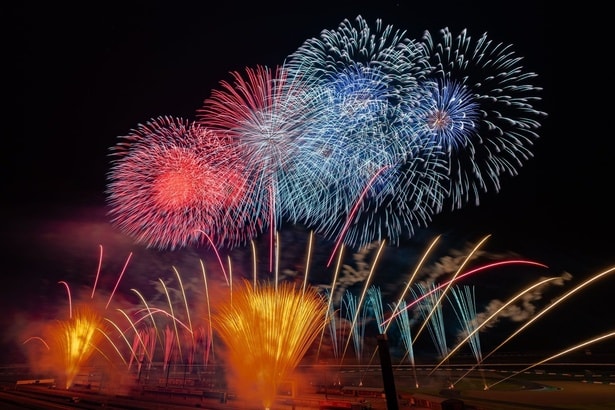 お正月は「劇場型花火」で決まり！モビリティリゾートもてぎ「New Year HANABI」2年ぶり1月2日開催