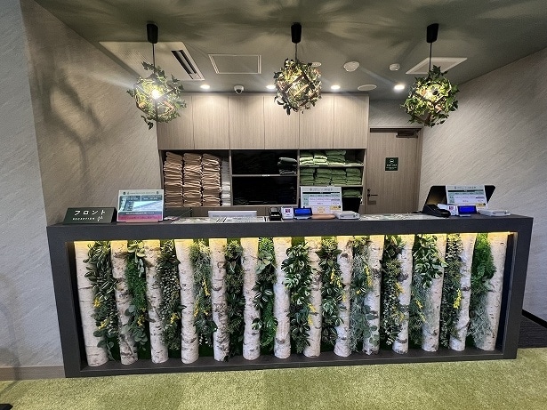 フロントで受付し、レンタル品などはここで受け取る