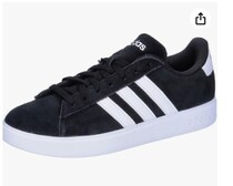 クラシックを、モダンに取り入れる。アイコニックな一足が進化【アディダス】のスニーカーがAmazonに登場中‼