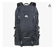 通勤も通学も、快適な時間に変える。収納力と安定性を備えた大型ディパック【ロゴスパーク】のリュックがAmazonに登場中‼