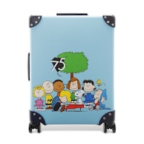 スヌーピーが描かれた“世界で最も美しいトランク”、75個限定シリアルナンバー入りで発売中