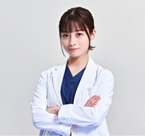 橋本環奈、月9初主演でヤンキーマインド全開のスゴ腕脳神経外科医に！『ヤンドク！』1月12日スタート