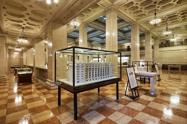 明治生命館の展示エリア