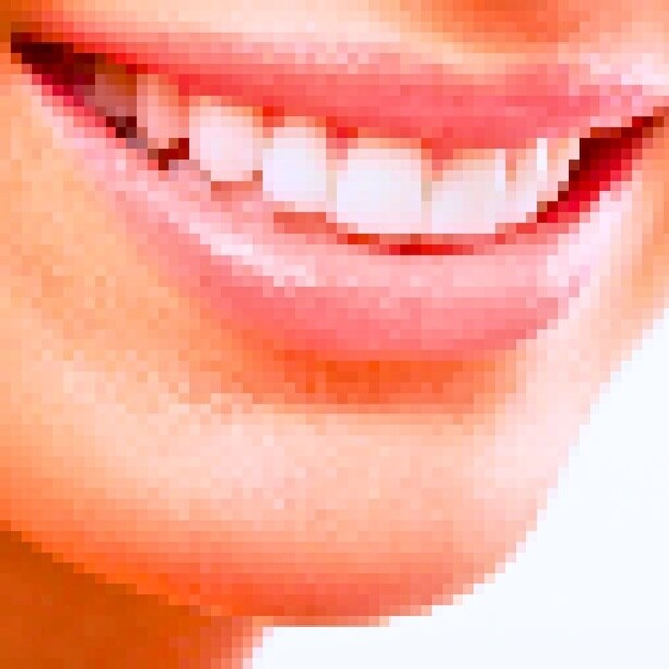 【画像】原作小説の不気味な表紙を彷彿とさせるビジュアル