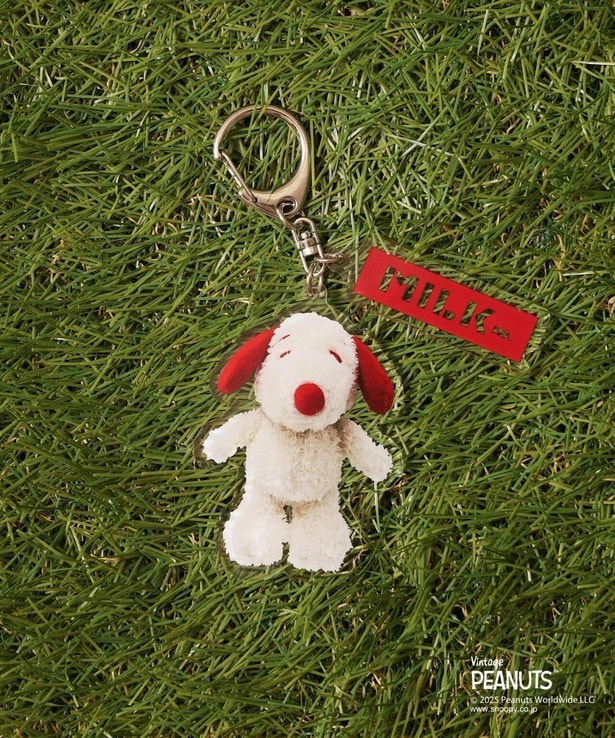 「アクリルキーホルダー」(1980円)