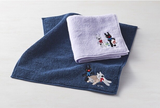 「今治ハンカチ2枚セット」(各2200円)ラベンダー＆ネイビー