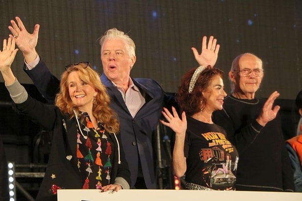 来日ゲスト一同「日本のファンの支えが心強いです！」と話していた