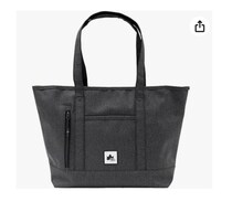 軽くて、大きい荷物もたっぷり入る。撥水仕様の万能トート【ロゴスパーク】の肩掛けトートがAmazonに登場中‼