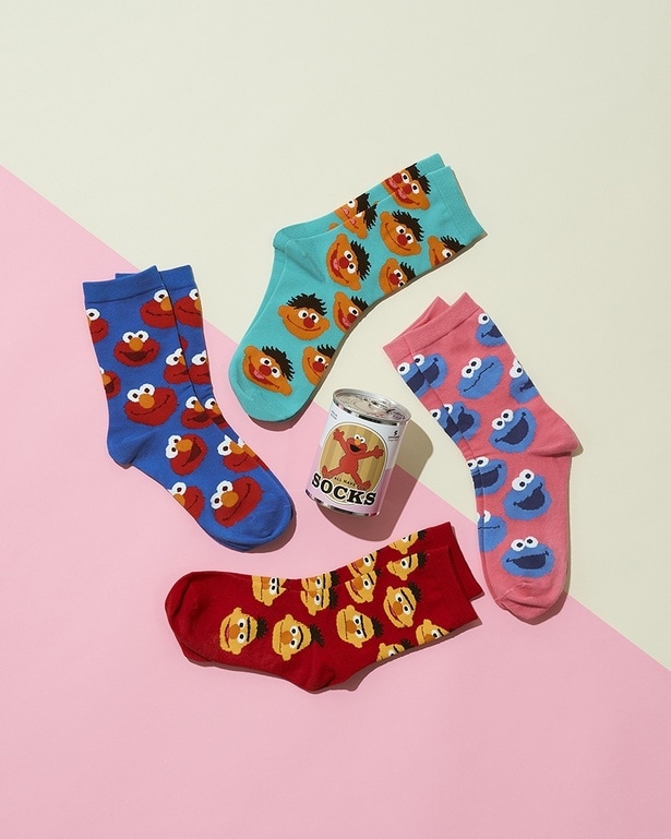 「【シークレットシリーズ】総柄ソックス」(2200円)