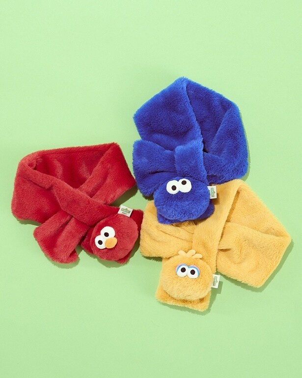 「マフラー」(キッズ3850円)