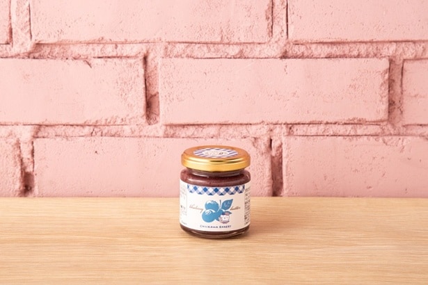 「ジャム(ハチワレのブルーベリーバター)」(950円) 