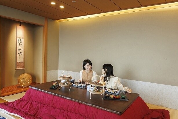 日本の冬にはこたつが似合う！