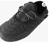 シックなブラックとアウトドアカラー。冬の足元を彩る【ニューバランス】のブーツがAmazonに登場中‼