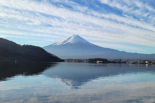 河口湖ではさまざまな湖畔アクティビティも楽しめる