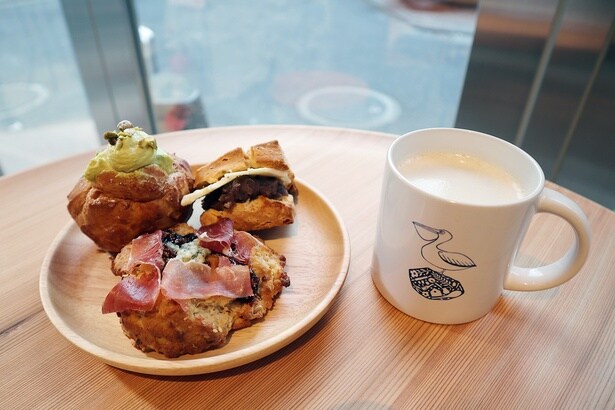 落ち着いた空間でベイクを楽しめる