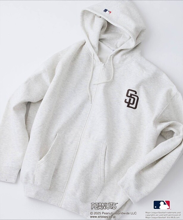 「フルジップパーカー(オフホワイト/サンディエゴ・パドレス)」(1万780円)