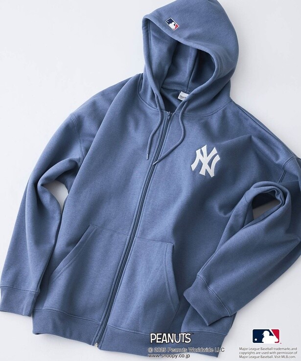「フルジップパーカー(ブルー/ニューヨーク・ヤンキース)」(1万780円)