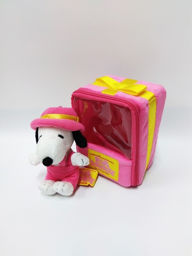 「マスコットインプレゼントポーチ」(2750円)