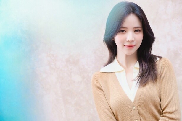 絵本を書き下ろしたNiziUのMAYAさんにインタビュー