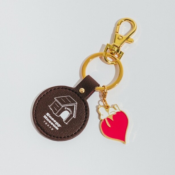 「カスタムメタルチャームSN ハート」(825円)