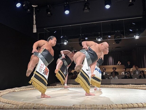 鍛錬の所作から、相撲の礼節と精神を体感