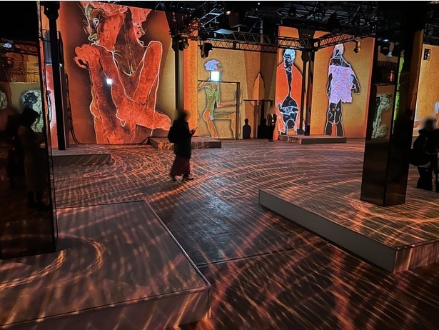 人間の内面に潜んだ不安を描いたシーレの作品からは不思議と目が離せなかった