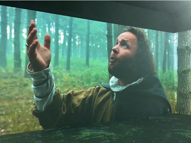 自然信仰が息づくリトアニアで奏でられる、鳥の音や雨音など自然と融け合う音楽