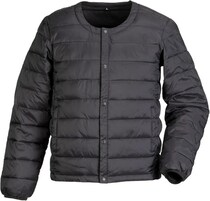 軽くてあったか！光発熱で3シーズンOK【ケルトラス】防寒ジャケットがAmazonに