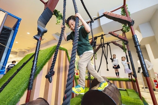 体を動かして遊べるアトラクションがたくさん