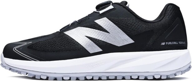 歩きやすくてスイングも安心！【ニューバランス】BOA搭載シューズがAmazonで販売中