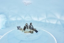 【星野リゾート】客室から露天風呂まですべてが氷！トマムで静寂に包まれる宿泊体験ができる「氷のホテル」が期間限定で登場