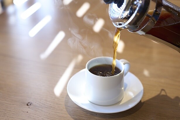 シングルオリジンのケニア・ルアライ880円。さわやかなシトラスの香りとベリーのような果実味が魅力