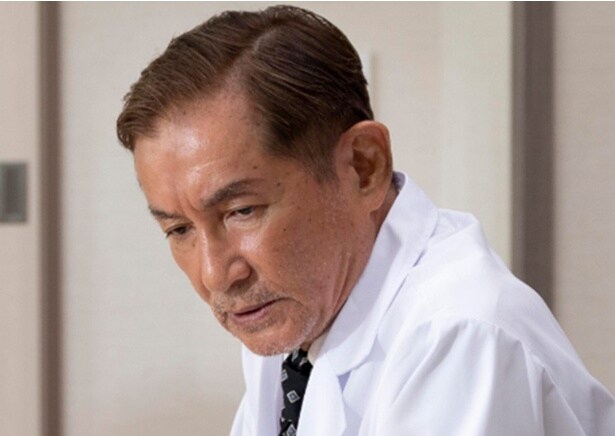 神戸の大学病院の慎太郎の主治医・沼田徹役：田中健さん