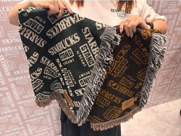 高級感のある仕上がり。ソファに掛けておくだけでもおしゃれな「ジャカードスローケット」(1万7600円)