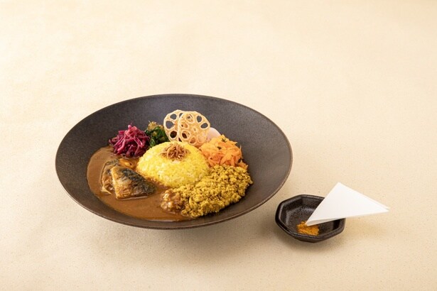 【写真】江戸スパイスカレー。和食材がたくさん使われている