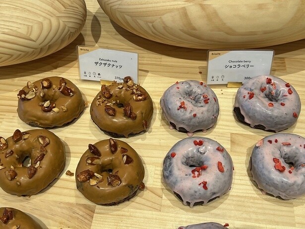 【写真】約25種のドーナツを販売する