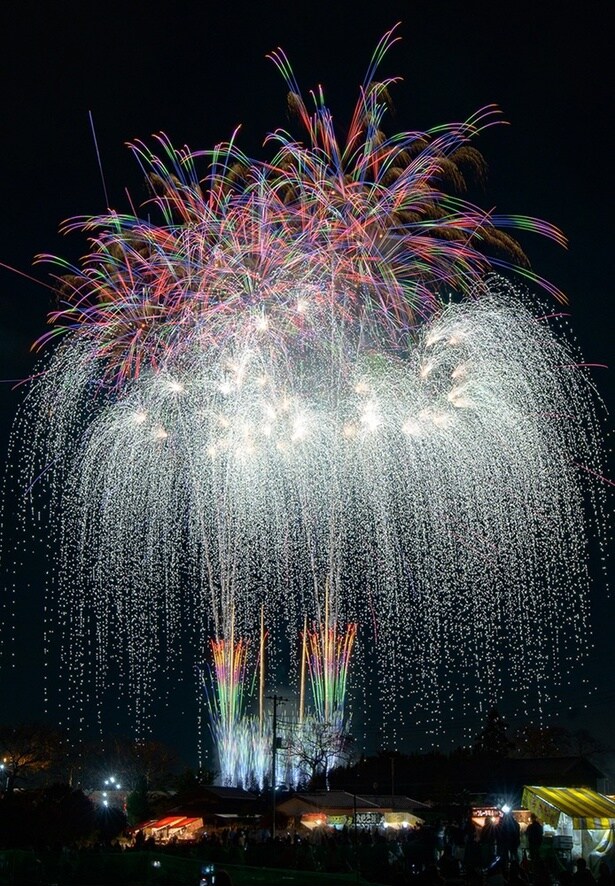 第94回 土浦全国花火競技大会(土浦市 桜川畔(学園大橋付近))