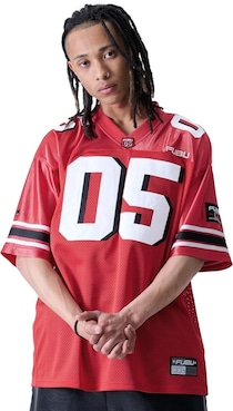 動きやすさとデザイン性を兼ね備えた【フブ】のストリート系Tシャツ、アメカジにも映える万能アイテムがAmazonで販売中！