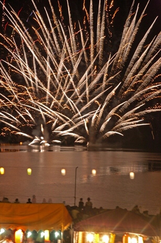 やけうちどんと祭り(須古港湾)