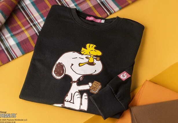 「スヌーピー シュガーバターの木 トレーナー」(4860円) 