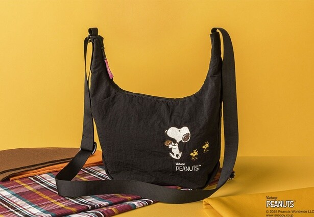 「スヌーピー シュガーバターの木 ショルダーバッグ」(2680円)